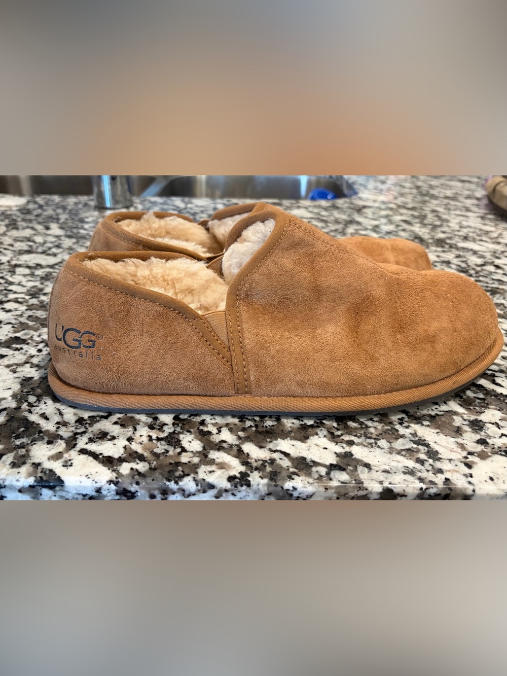 UGG Scuff Romeo II Slippers